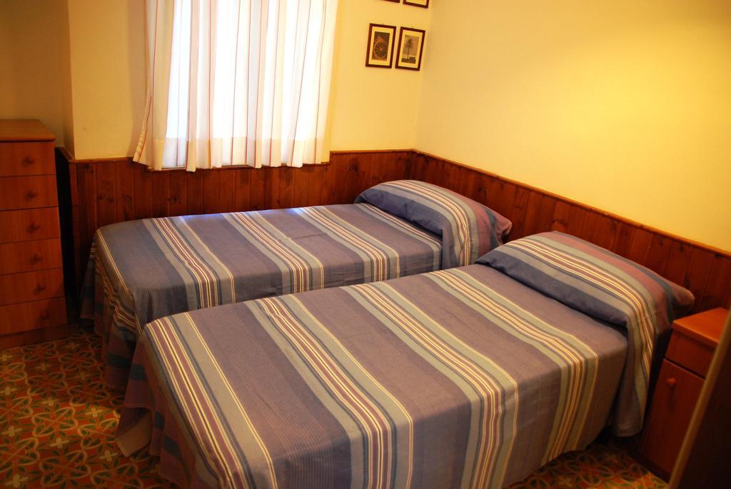 Taormina Isola Bella Apartment - Taormina Holidays エクステリア 写真