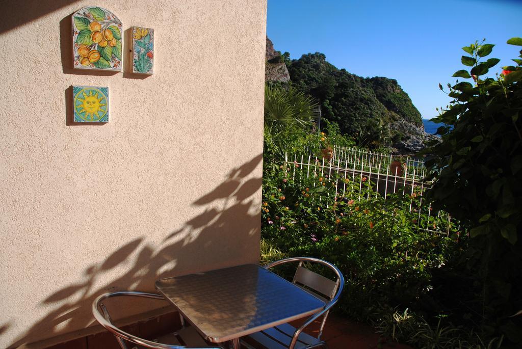 Taormina Isola Bella Apartment - Taormina Holidays 部屋 写真